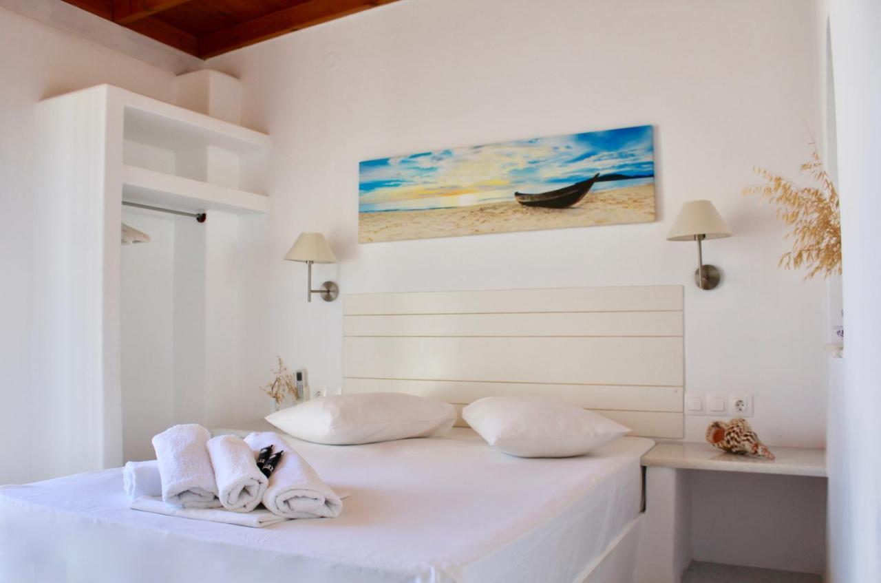 Aegeo Inn Antiparos Bagian luar foto