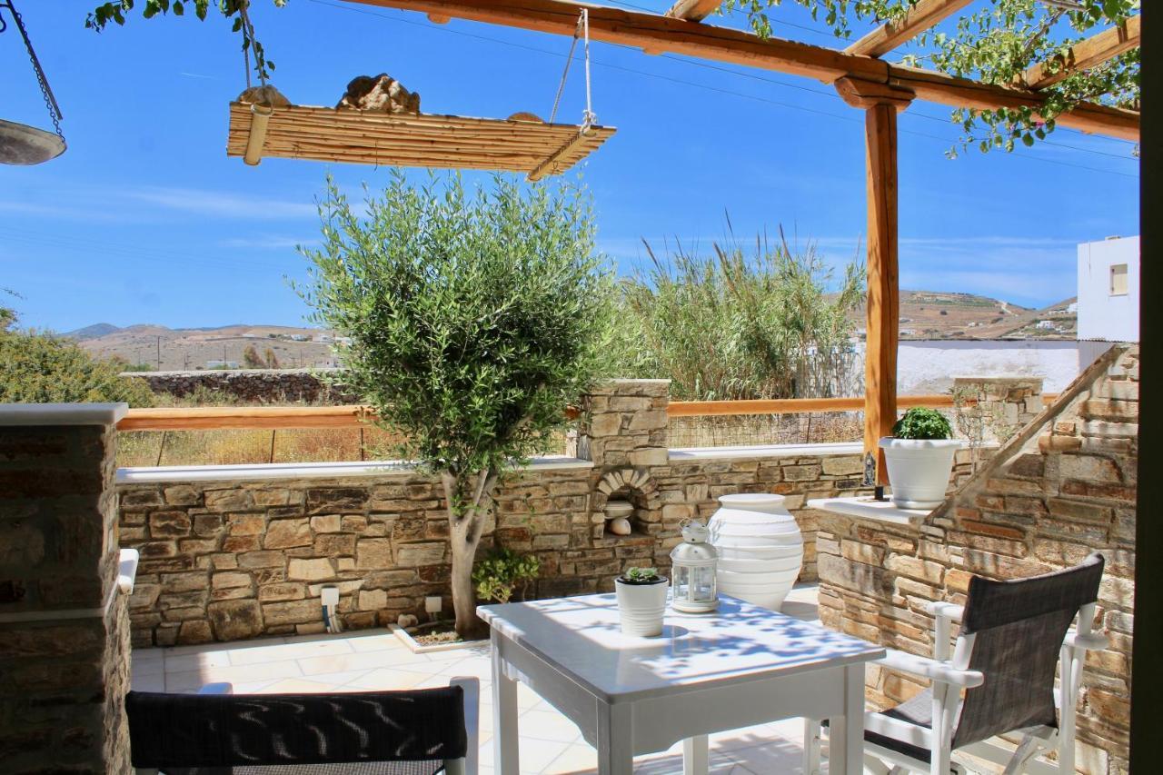 Aegeo Inn Antiparos Bagian luar foto